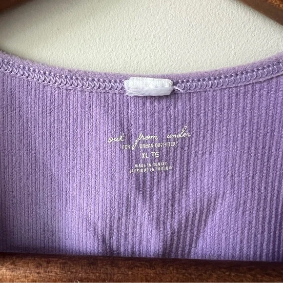 Urban Outfitters Seamless Top - Picture 2 of 3